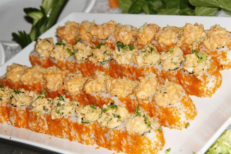 Sushi Night at Wok Wok 